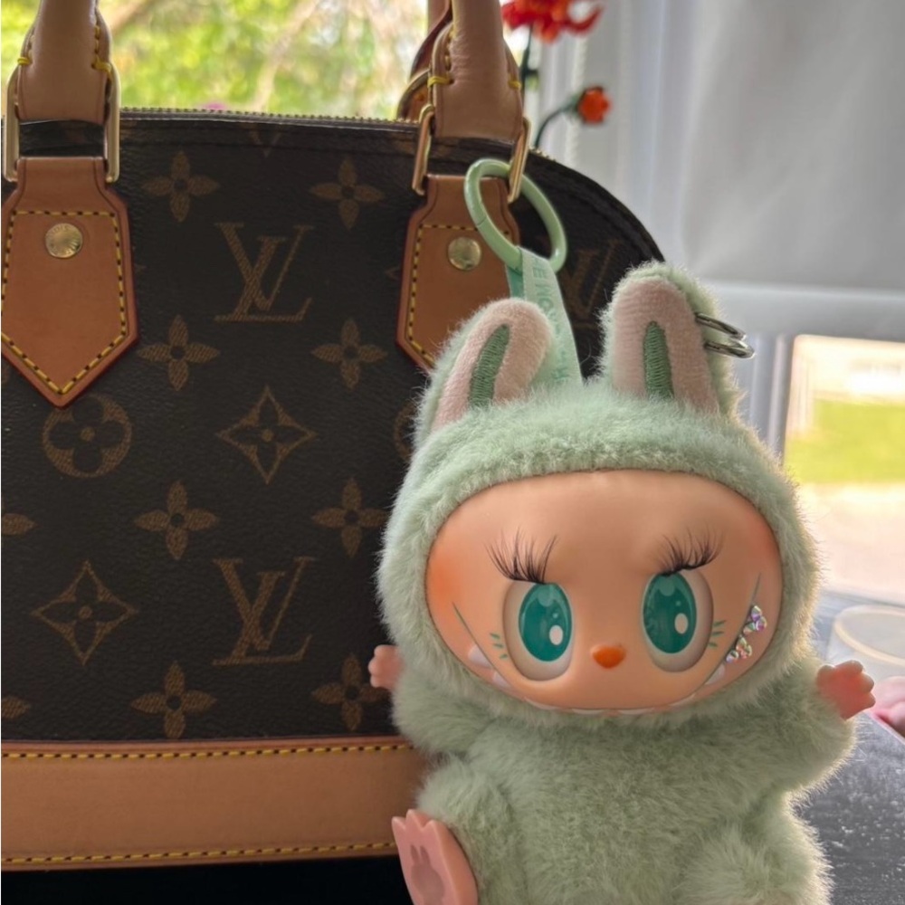 Customized QuQu Labubu - Picture 3 of 3